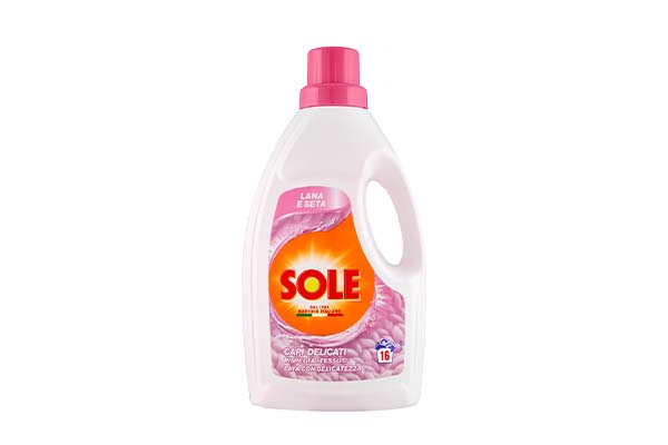 SOLE-DETERSIVO-LIQUIDO-16-LAVAGGI-LANA-E-SETA-1-l