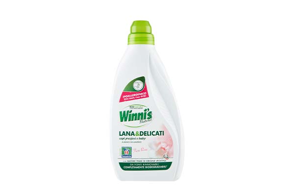 WINNI’S-DETERSIVO-LIQUIDO-LANA-E-DELICATI-15-LAVAGGI-FIORI-ROSA-750-ml